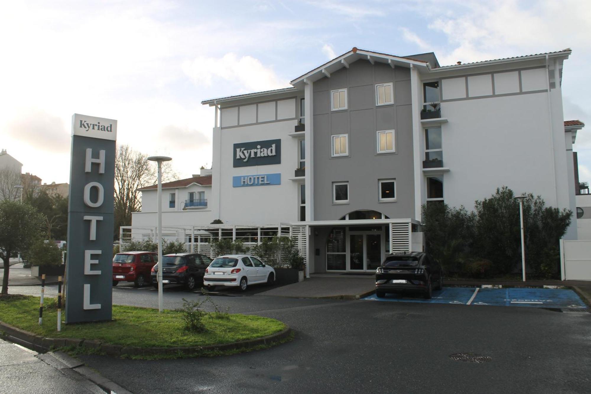 Kyriad Anglet - Biarritz Bagian luar foto